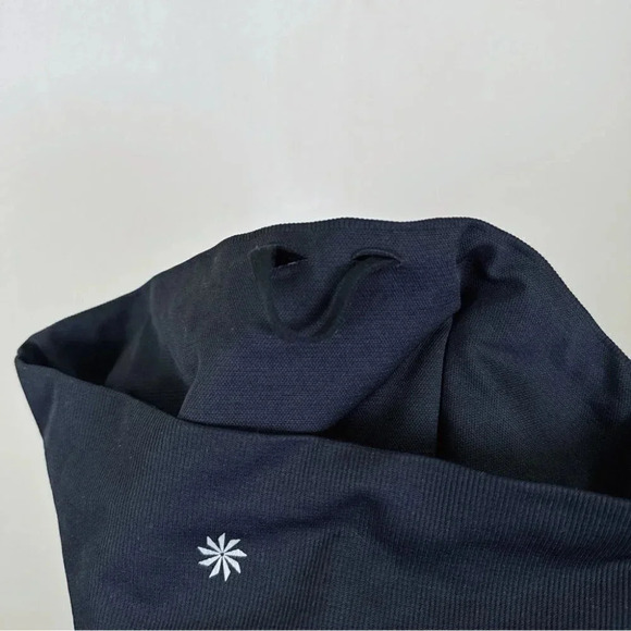 Athleta Breakthrough  Laser Cut Black Capri - Picture 10 of 15